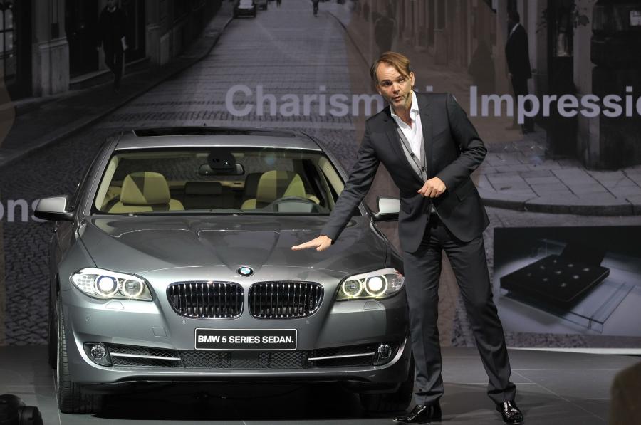  BMW 5-Series 2010 года  (фото 14 из 117)